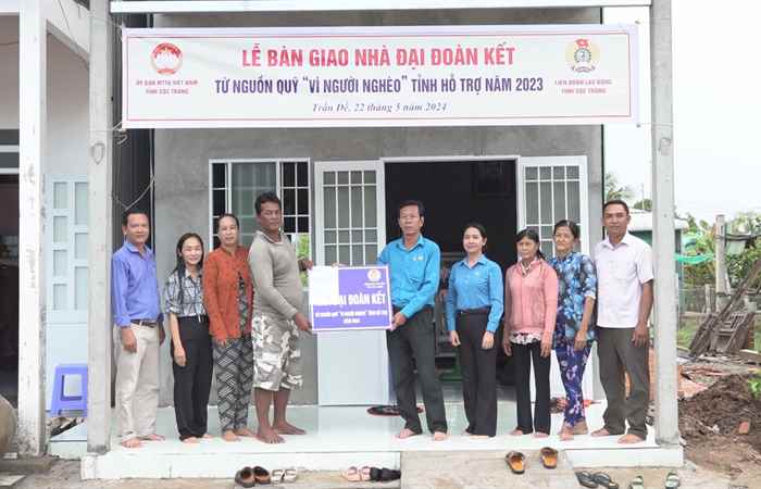 Trần Đề: LĐLĐ huyện bàn giao nhà “Đại đoàn kết”