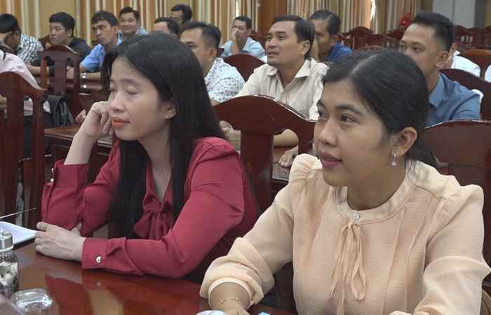 Mỹ Xuyên: Hội Chữ thập đỏ tập huấn tuyên truyền vận động hiến máu tình nguyện  