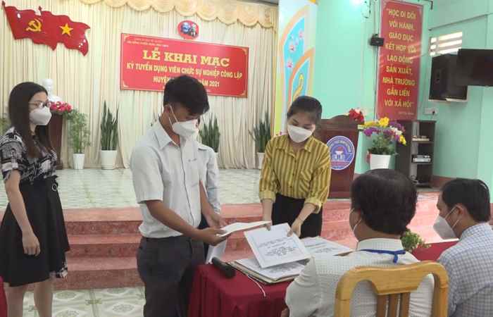Mỹ Xuyên: Tuyển dụng viên chức sự nghiệp công lập năm 2021