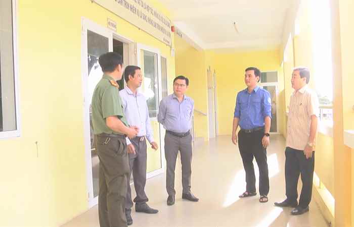 Châu Thành: Lãnh đạo huyện kiểm tra công tác chuẩn bị kỳ thi Tốt nghiệp THPT năm 2024