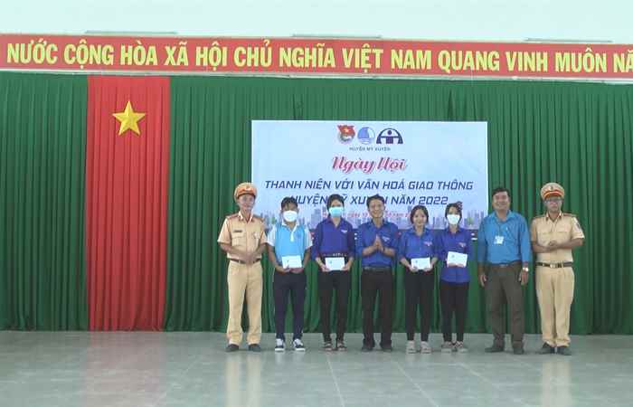 Mỹ Xuyên: Ngày hội Thanh niên với văn hóa giao thông  