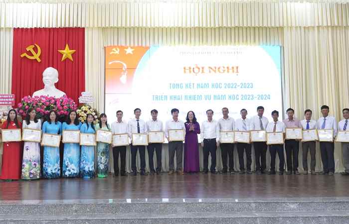 Vĩnh Châu: Ngành Giáo dục tổng kết năm học 2022-2023