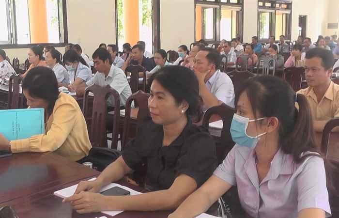 Thạnh Trị: Bồi dưỡng lý luận chính trị và nghiệp vụ Công đoàn