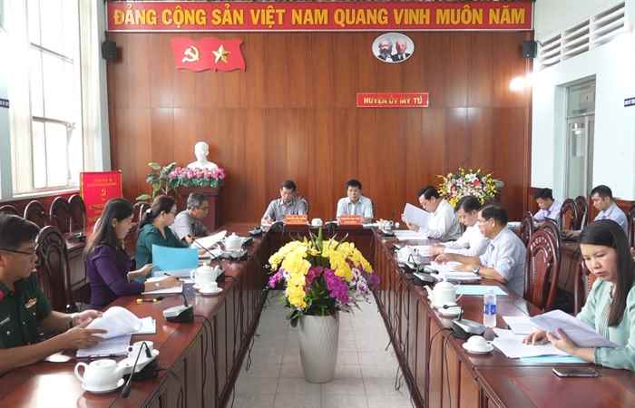 Ban Thường vụ Huyện ủy Mỹ Tú đánh giá tình hình kinh tế - xã hội tháng 2 năm 2023