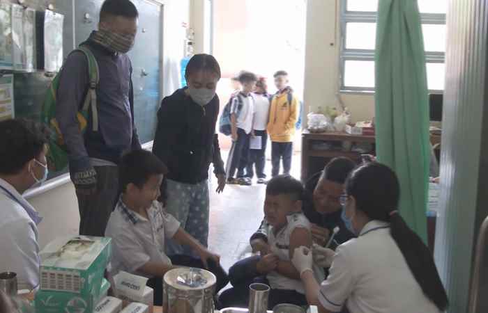 TP. Sóc Trăng triển khai chiến dịch tiêm vaccine phòng bệnh bạch hầu, uốn ván