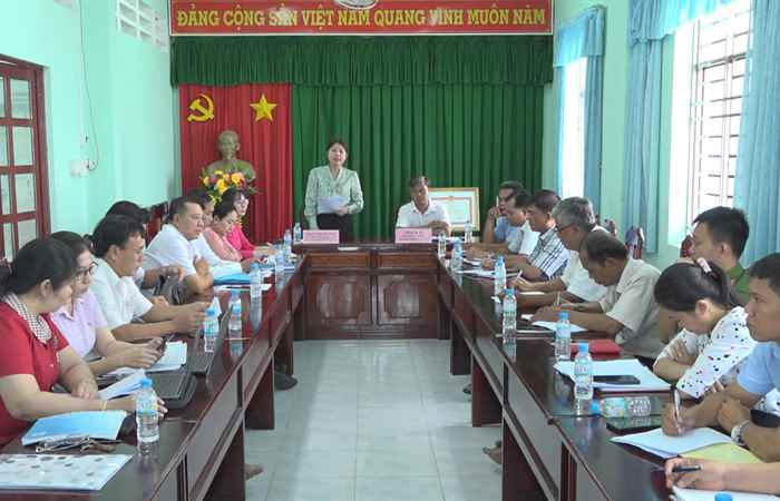Mỹ Tú: Kiểm tra việc thực hiện CT MTQG phát triển kinh tế - xã hội vùng đồng bào dân tộc thiểu số tại Phú Mỹ và Mỹ Thuận