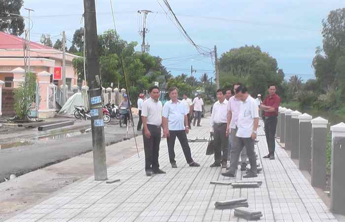 Thạnh Trị: Kiểm tra tiến độ xây dựng Nông thôn mới xã Thạnh Tân