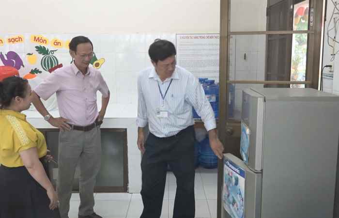 TP. Sóc Trăng tăng cường kiểm tra an toàn thực phẩm tại các cơ sở giáo dục 