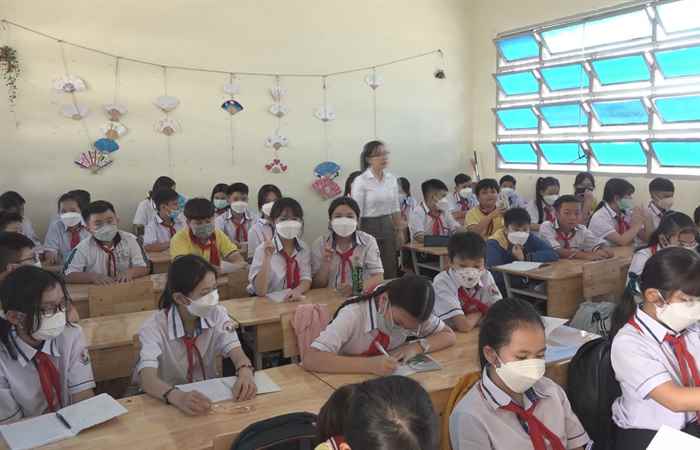 Học sinh trên địa bàn TP. Sóc Trăng bước vào năm học mới