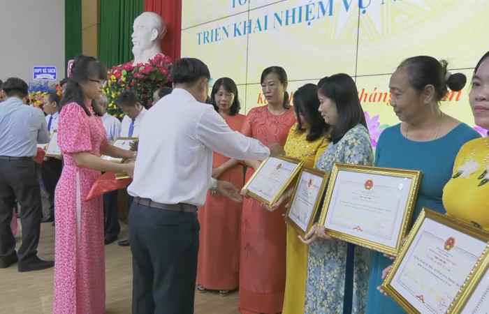 Huyện Kế Sách tổng kết năm học 2022-2023