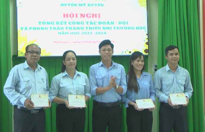 Mỹ Xuyên: Tổng kết công tác Đoàn, Đội và phong trào Thanh, Thiếu nhi trường học  