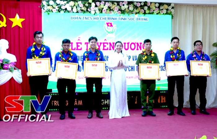Tỉnh đoàn Sóc Trăng tuyên dương các gương điển hình tiêu biểu năm 2022