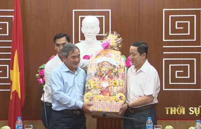 Tổng công ty Điện lực Miền Nam thăm và chúc tết tại Sóc Trăng