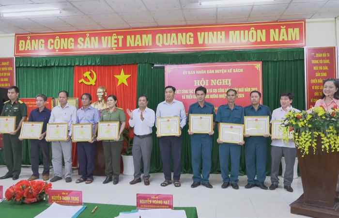 Kế Sách tổng kết công tác tuyển quân 2023