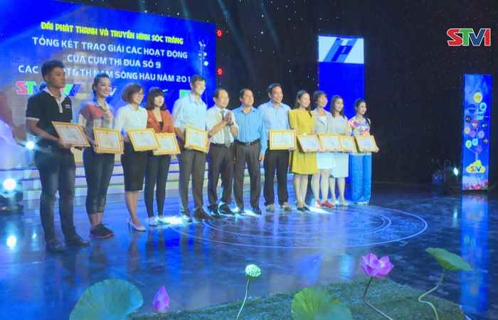 Tổng kết trao giải các hoạt động của cụm thi đua số 9 các Đài phát thanh truyền hình Nam sông Hậu