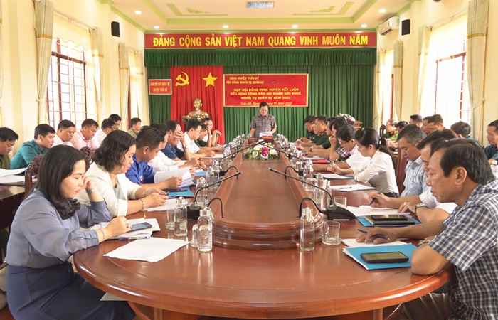 Trần Đề: Họp Hội đồng nghĩa vụ quân sự huyện
