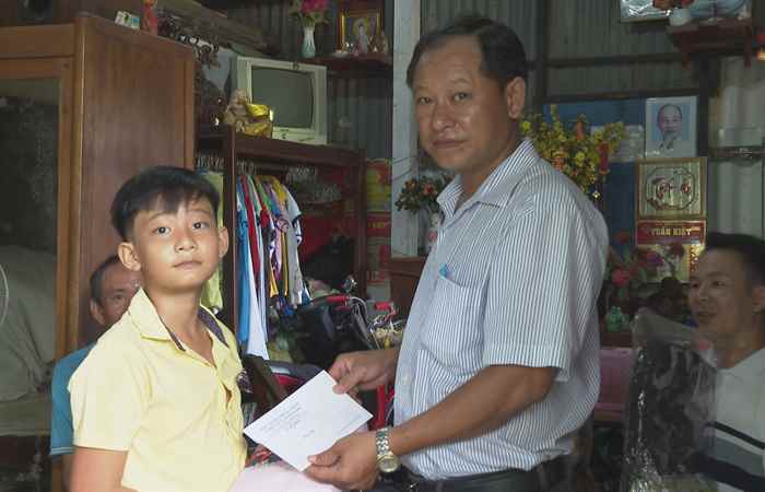 Trần Đề nỗ lực huy động học sinh ra lớp