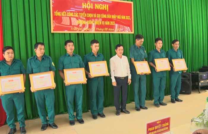 Trần Đề: Hội đồng nghĩa vụ quân sự tổng kết công tác tuyển quân năm 2022