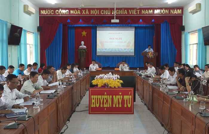 Mỹ Tú triển khai nhiệm vụ năm học 2022 - 2023