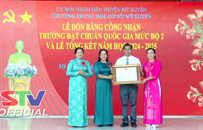 Trường THCS đầu tiên của tỉnh Sóc Trăng đạt chuẩn Quốc gia mức độ 2