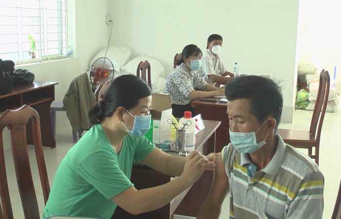 Ban trị sự GHPG Việt Nam thị xã Vĩnh Châu với công tác tuyên truyền tiêm vaccine phòng COVID-19