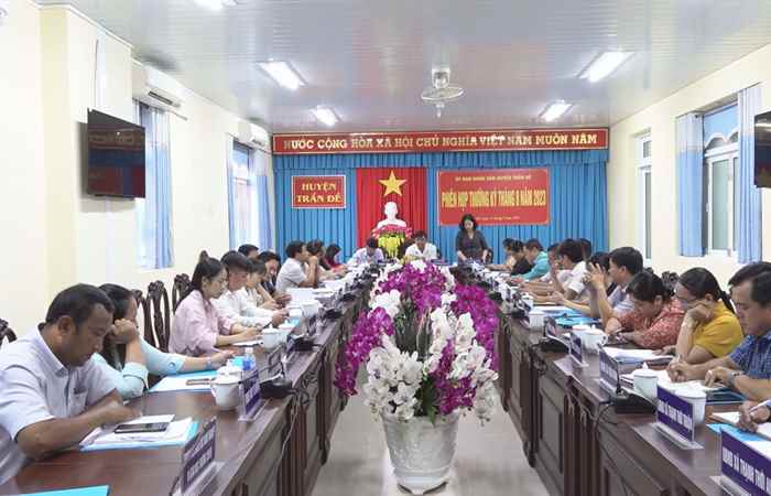 UBND huyện Trần Đề họp thường kỳ tháng 8 năm 2023