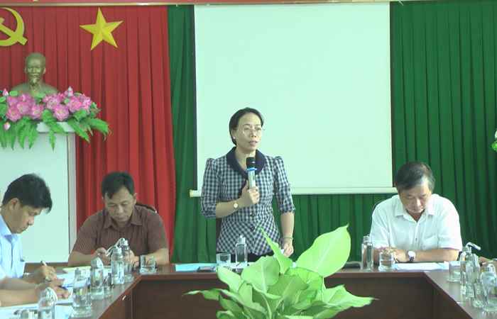 UBND tỉnh Sóc Trăng làm việc với Trung tâm Y tế huyện Mỹ Xuyên