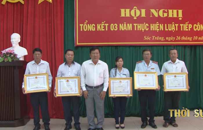UBND tỉnh Sóc Trăng: Hội nghị tổng kết 03 năm thực hiện Luật Tiếp công dân