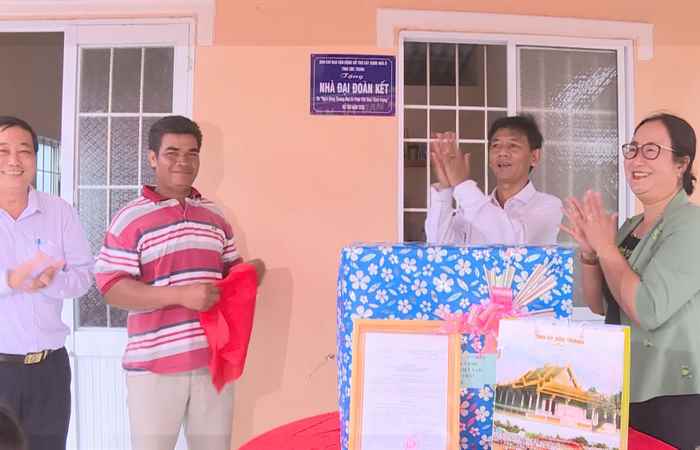 Sóc Trăng hoàn thành gần 3.500 căn nhà cho hộ nghèo (14-12-2022)