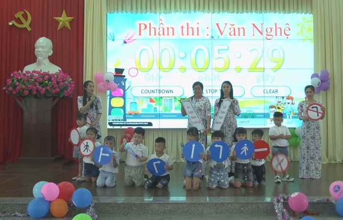 Vĩnh Châu tổ chức Hội thi an toàn giao thông cho trẻ em 