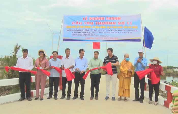 Vĩnh Châu khánh thành cầu giao thông nông thôn