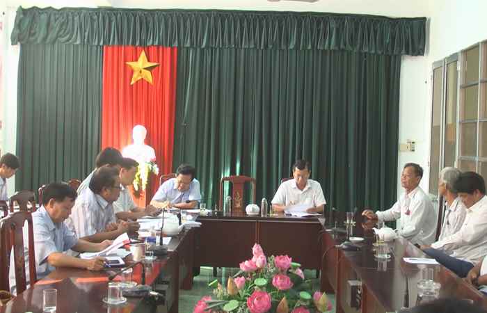 Vĩnh Châu: Lãnh đạo Thị xã đối thoại với các hộ dân bị ảnh hưởng bởi Dự án Điện gió số 20