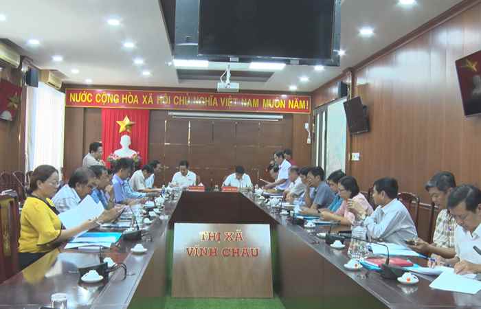 Vĩnh Châu lấy phiếu tín nhiệm chức danh Phó Chủ tịch UBND thị xã không phải là Ủy viên Ban Thường vụ Thị ủy