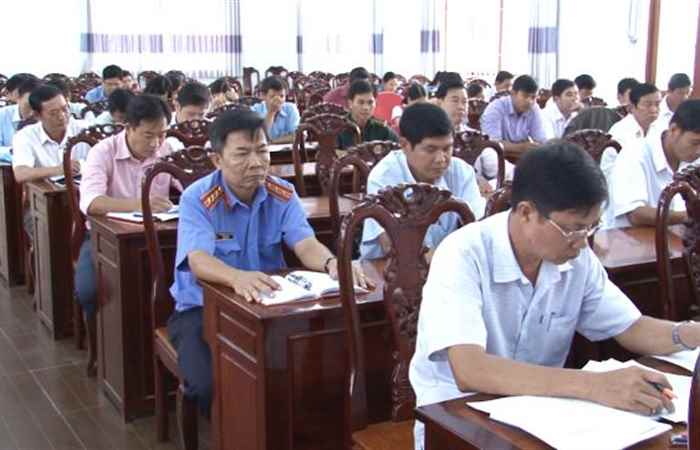 Vĩnh Châu nâng cao chất lượng hoạt động của đội ngũ cán bộ cơ sở
