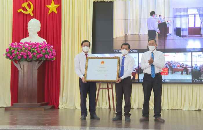 Vĩnh Châu: Công bố xã Lai Hòa, Lạc Hòa đạt chuẩn Nông thôn mới; xã Vĩnh Hiệp đạt chuẩn Nông thôn mới nâng cao