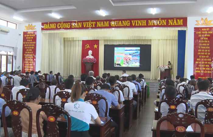 Vĩnh Châu: Tọa đàm đánh giá thực trạng nuôi tôm năm 2024
