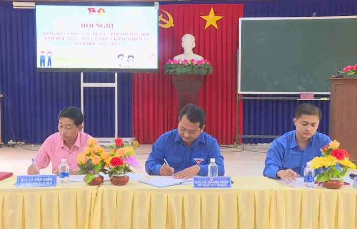 Vĩnh Châu tổng kết công tác Đội và phong trào Thiếu nhi trường học  