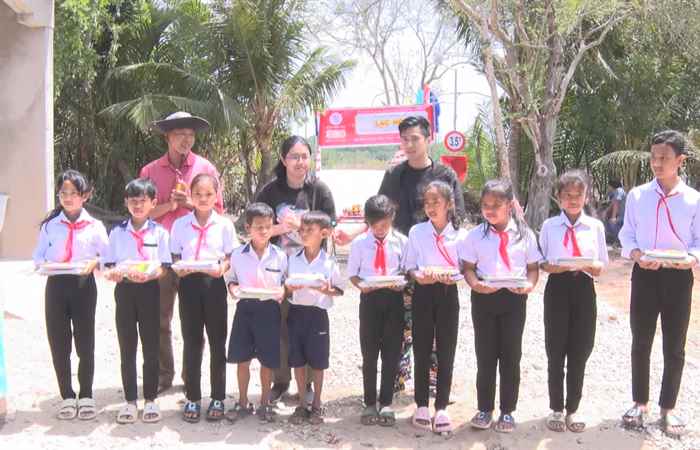 Vĩnh Châu: Khánh thành Cầu Lạc Hòa, ấp Lền Buối, xã Lạc Hòa