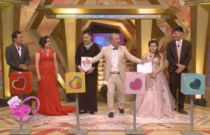 Vợ chồng son (20-08-2019)