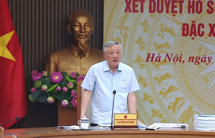 Xét duyệt hồ sơ, danh sách đề nghị đặc xá năm 2025