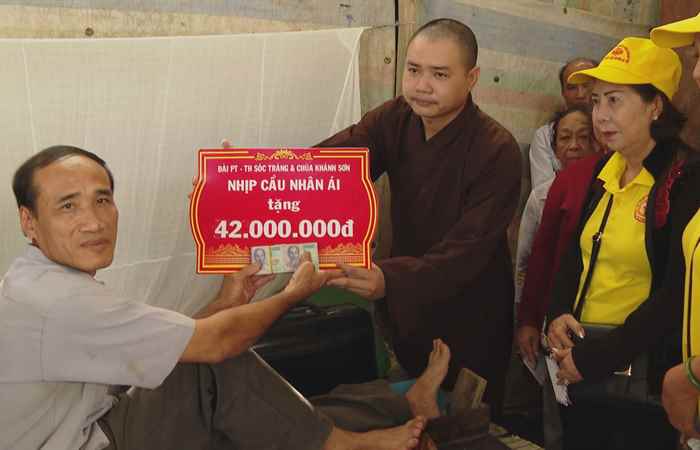 Hoàn cảnh bệnh tật của ông Võ Văn Tấn ở huyện Mỹ Tú (08-03-2023)